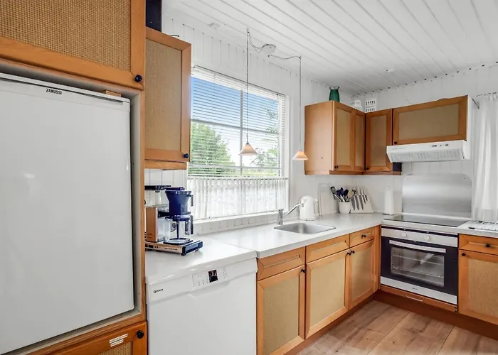 Gravers - 300m From The Sea By Interhome Nyaraló